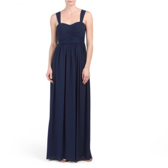 Donna Morgan Dresses & Skirts - Donna Morgan Navy blue sweetheart neckline dress